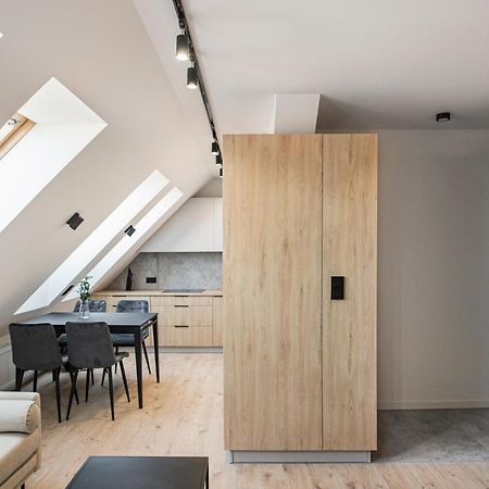 As-Home Dwupoziomowy Apartament Przy Dworcu Pkp Parking Free 弗罗茨瓦夫 外观 照片