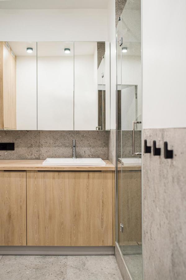 As-Home Dwupoziomowy Apartament Przy Dworcu Pkp Parking Free 弗罗茨瓦夫 外观 照片